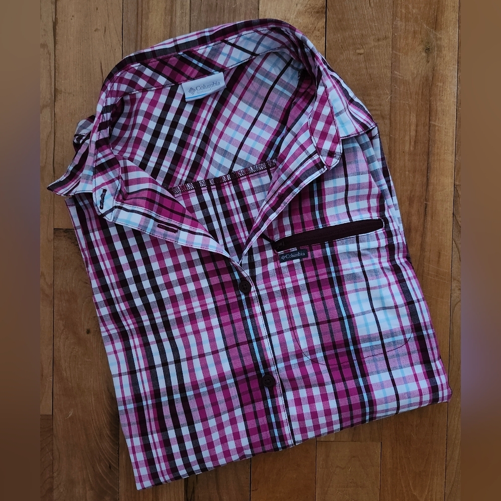 Columbia Anytime Casual Stretch Deep Maderia Plaid Women's Shirt Size M